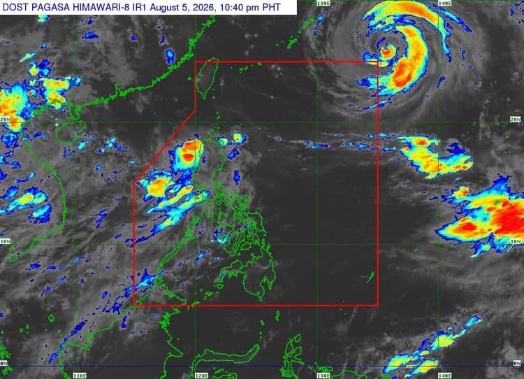 "Maymay" approaches Ilocos area; tropical cyclone wind signals still up