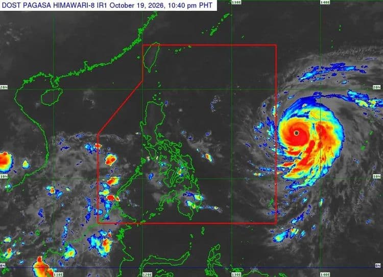 Super Typhoon "Champi" slightly intensifies as it approaches PAR