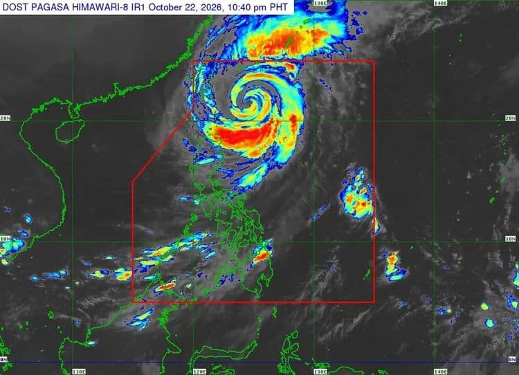 Typhoon "Rosal" continues to weaken as it crosses sea 