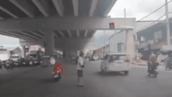 LTO binawi ang lisensya ng rider na humarang sa intersection