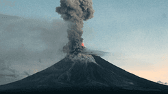 Mayon, biglang tumaas ang sulfur dioxide emission