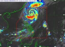 Typhoon "Rosal" continues to weaken as it crosses sea 