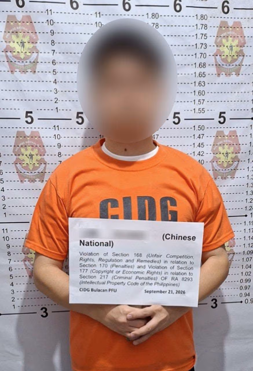 Chinese national at secretary, timbog sa Bulacan dahil sa pamemeke ng sako ng premium rice,,.jpg