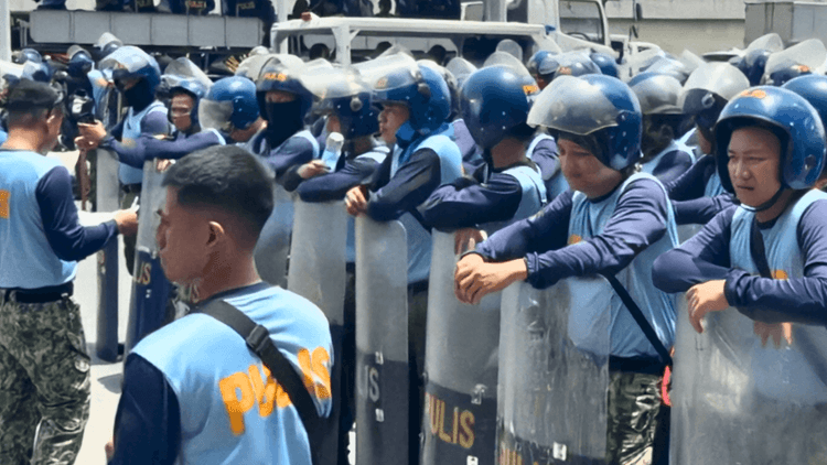 SONA 2026: 20K pulis, ikinalat; iba’t ibang grupo, nagprotesta