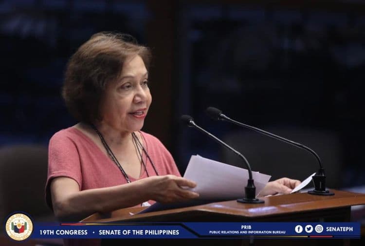 PBBM, TUMANGGAP NG MATAAS NA GRADO MULA KAY VILLAR