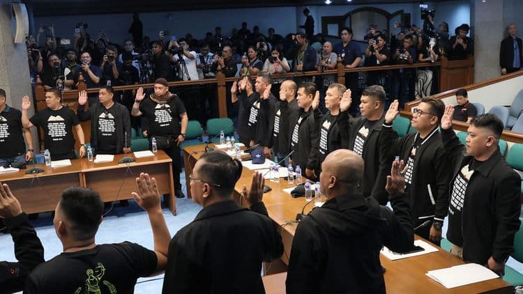 10 ex-soldiers, nakapagpiyansa na