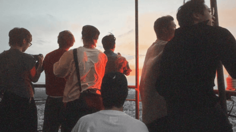 BTS, binisita ang iconic na Eiffel Tower sa France leg ng ARIRANG World Tour