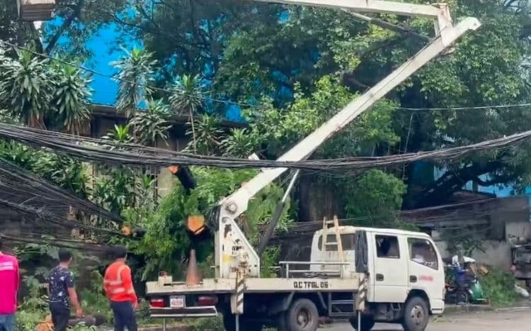 Kanto ng Scout Albano at Panay Avenue sa Quezon City, sarado sa trapiko dahil sa clearing operations