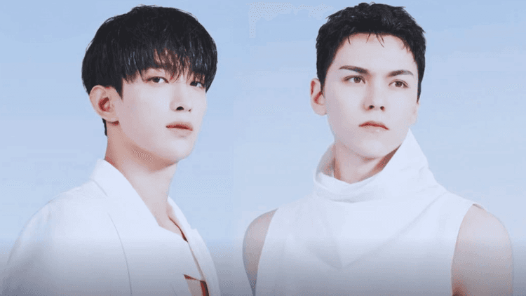 Inanunsyo ng Pledis ang pagpasok nina DK at Vernon sa militar sa Agosto 20 at Setyembre 8