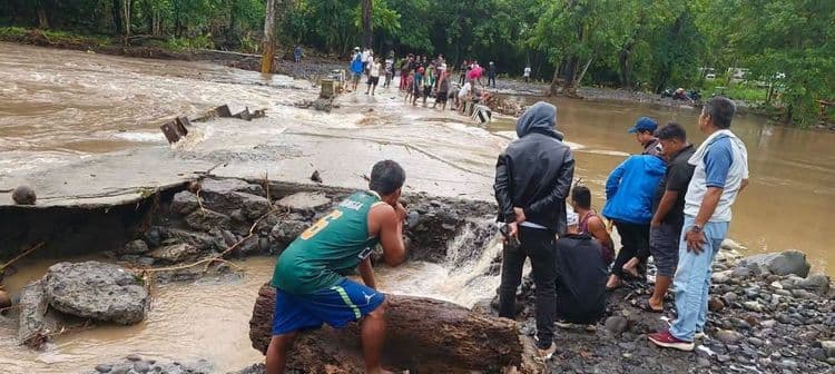 Maladi Bridge sa Lanao del Sur, nasira dahil sa baha; mga motorista, pinayuhang dumaan sa ibang ruta