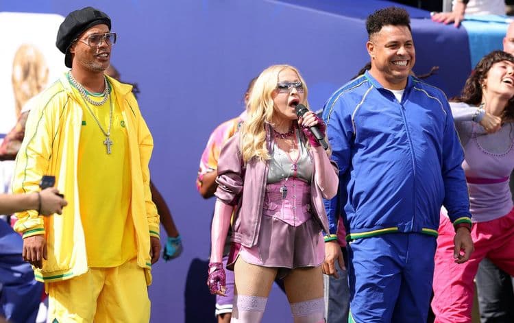 BTS at Global Music Icons, pinayanig ang World Cup halftime show!