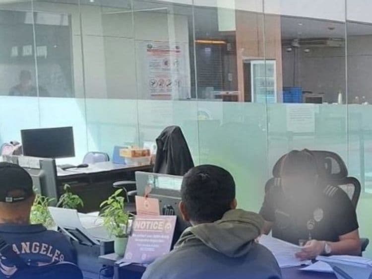 BI, hinarang ang tatlong Pinoy na inalok umano ng military work sa Europa
